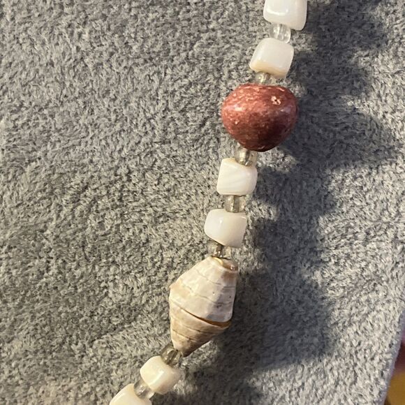 Lovely Authentic Shell & Natural Stone Agate Jasper Cube Beaded Boho Necklace - Picture 6 of 9